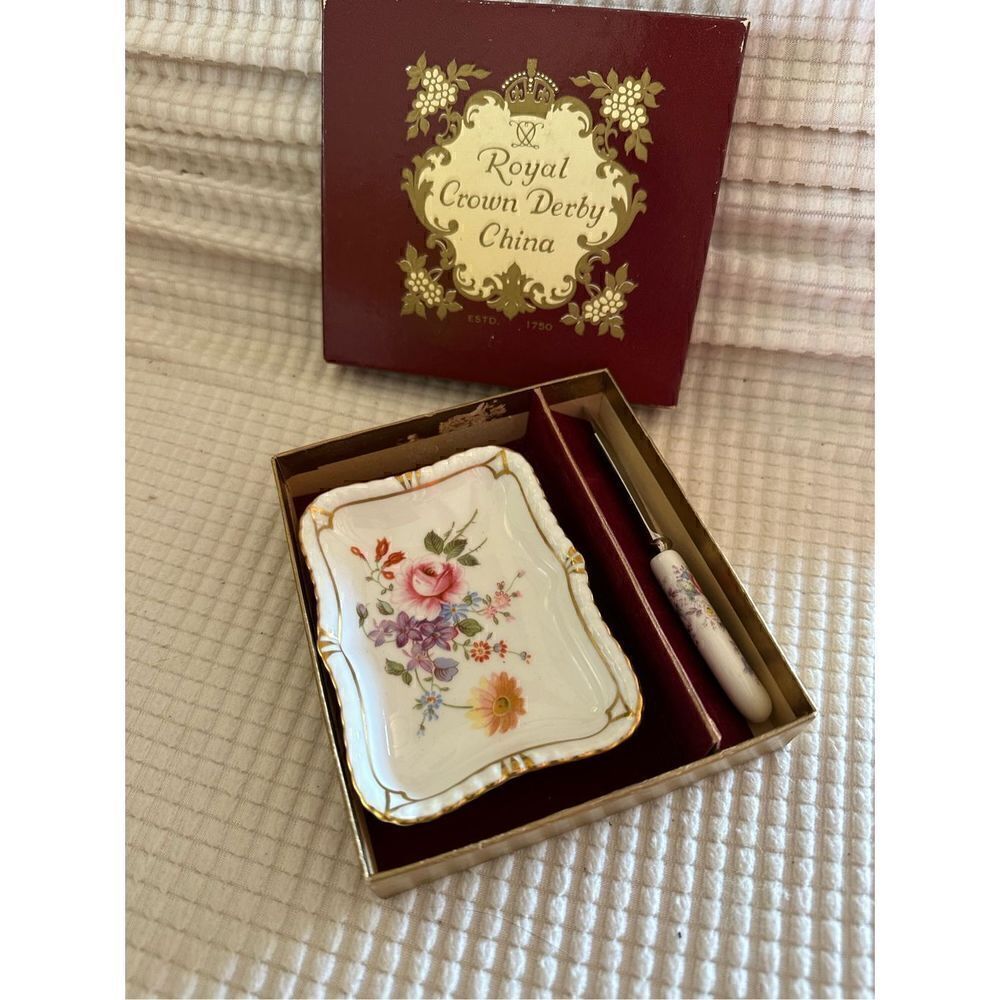 Royal Crown Derby dish & knife